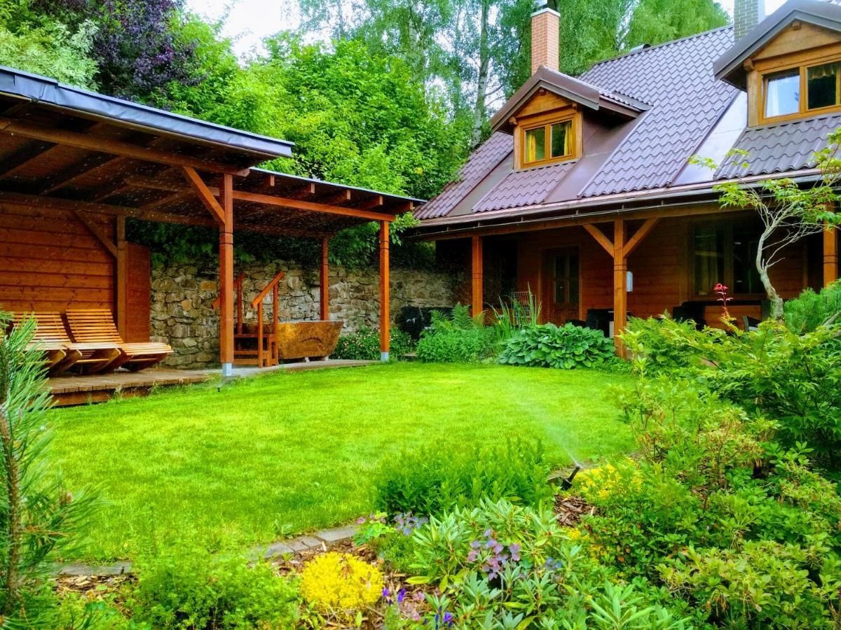 Happy House Apartments & Sauna Spindleruv Mlyn Bagian luar foto